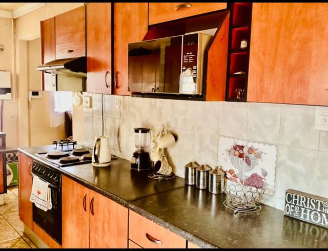 4 BEDROOM HOUSE FOR SALE IN VANDERBIJLPARK CW 2